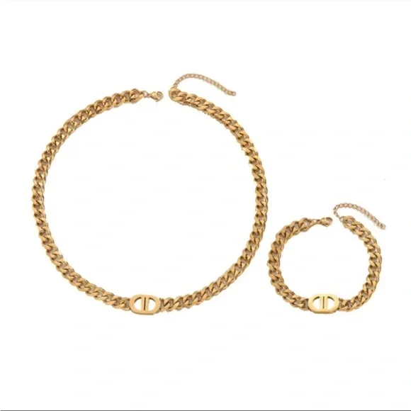 🎉Nrw Chic Gold Chain Necklace and Bracelet Set - Picture 5 of 6